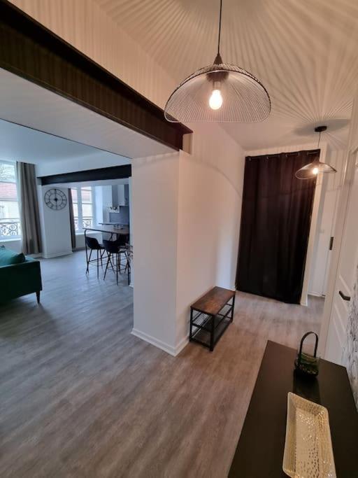 Appartement Jungle- Hypercentre -Charleville Ngoại thất bức ảnh